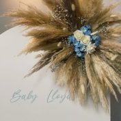 Floral bouquet for baptism